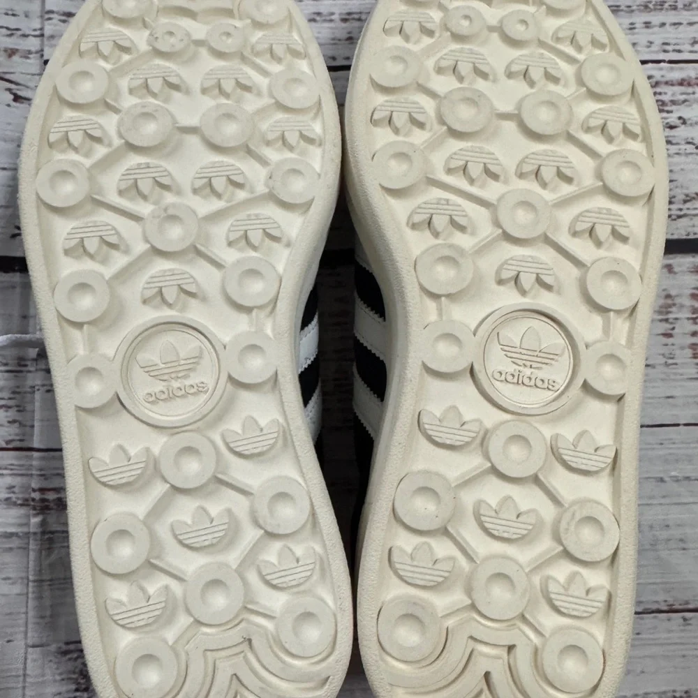 Adidas Gazelle Bold in Black and White womens size 5.5 NWOB - Picture 8 of 9